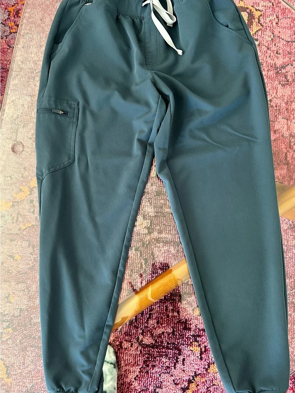 FIGS Dark Harbor Scrub Set M – Rafaela Top + Zamora Joggers